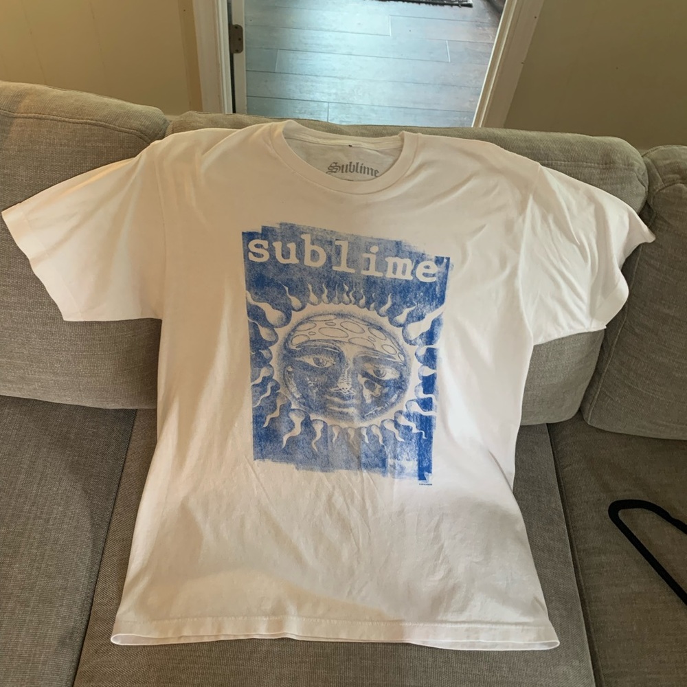 Sublime White and Blue Short Sleeve Tee